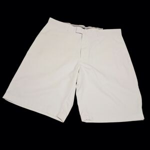 NWT Men's CALLAWAY Golf Shorts / Size: 36